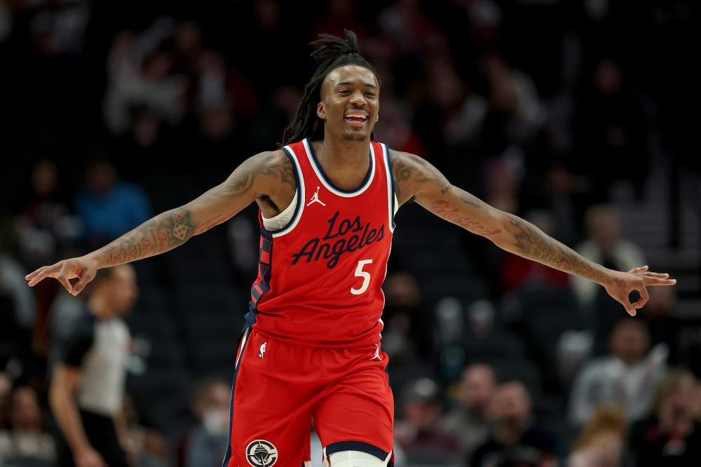 仅鼓舞了士 仅鼓舞了士