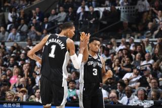 巩立姣一直 巩立姣一直